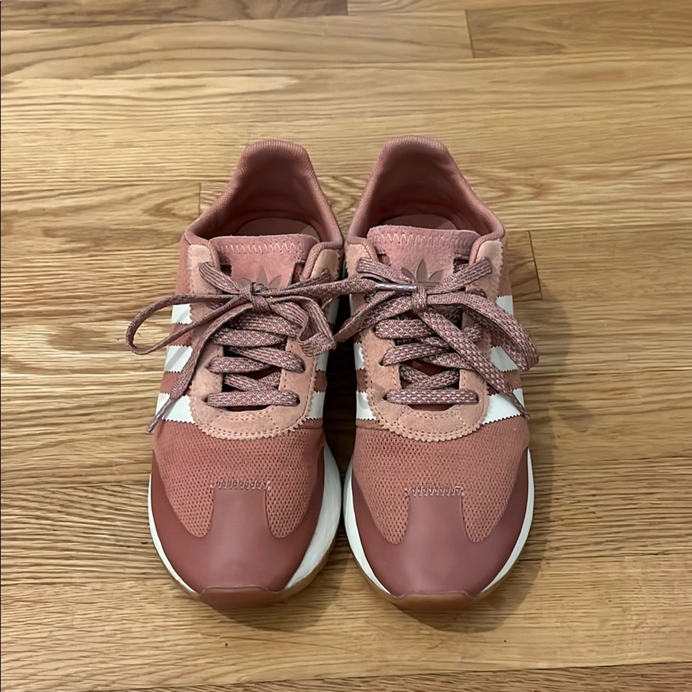Adidas Pink and White Sneakers Modern Silhouette